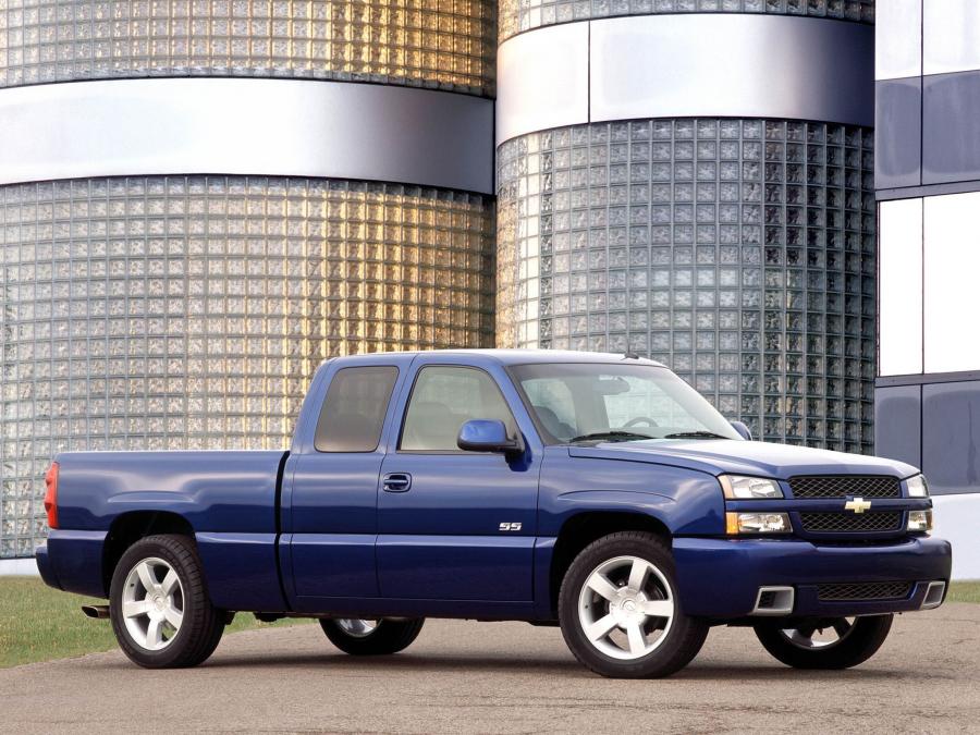  Chevrolet Silverado SS Extended Cab 2002 года  (фото 8 из 12)